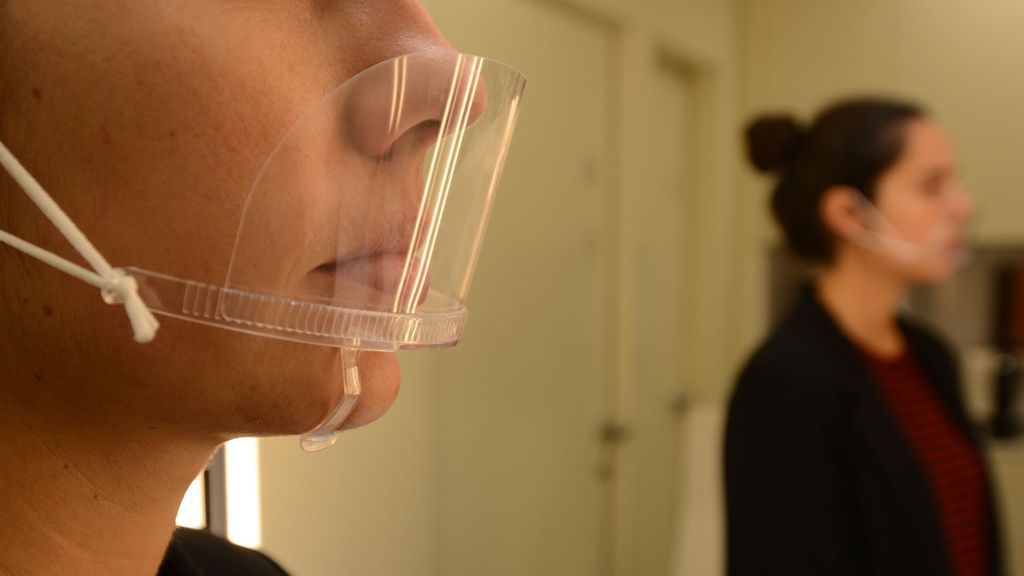 Los enfermeros avisan: las masacrillas PVC que están 'de moda' no protegen del coronavirus Los enfermeros avisan: las masacrillas PVC que están 'de moda' no protegen del coronavirus