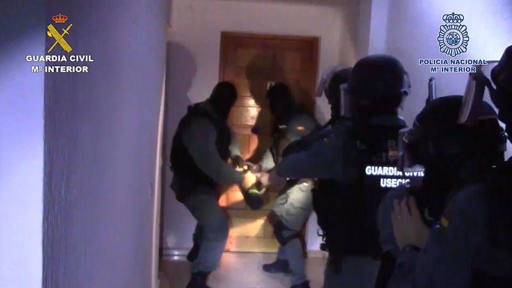 Sicarios: desmantelada la organización que envío asesinos a sueldo a Cádiz por una disputa de droga Sicarios: desmantelada la organización que envío asesinos a sueldo a Cádiz por una disputa de droga