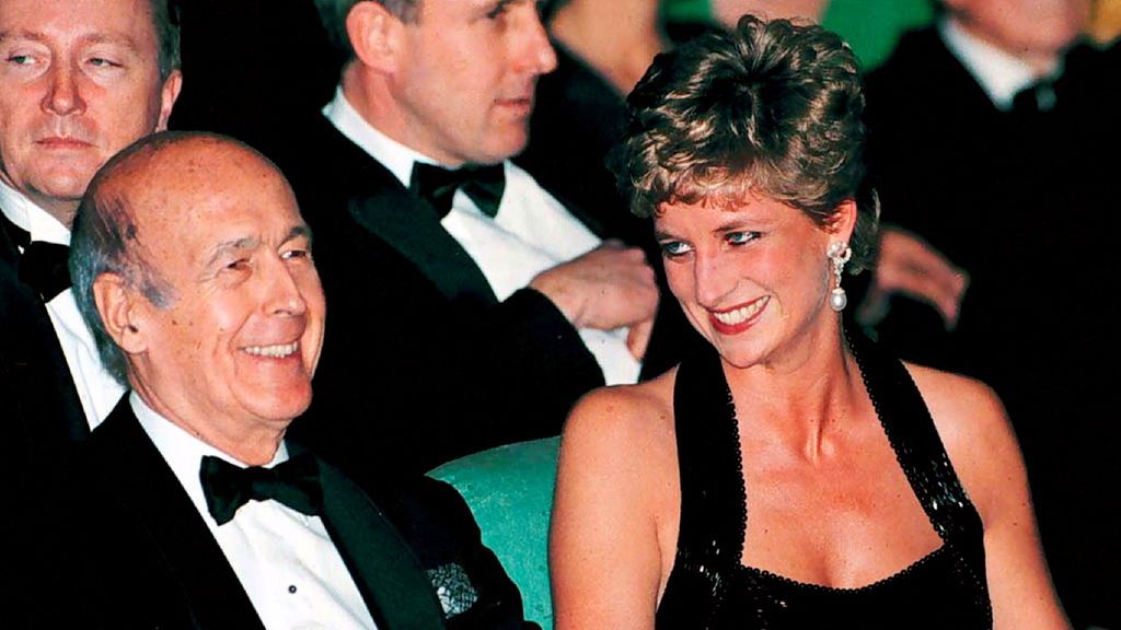 Las aventuras de Giscard d'Estaing: Lady Di, los diamantes de Bokassa ...