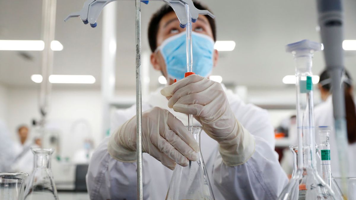 Hay carrera por la vacuna más allá de Occidente: ¿de verdad la ha ganado Pfizer? Hay carrera por la vacuna más allá de Occidente: ¿de verdad la ha ganado Pfizer?