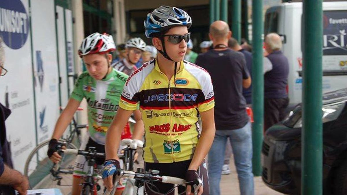 Muere por coronavirus el ciclista de 21 años, Michael Antonelli