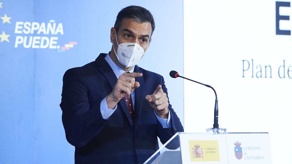 Sánchez se compromete a un reparto "equitativo" de la vacuna del covid-19 en toda España, "se viva donde se viva" Sánchez se compromete a un reparto "equitativo" de la vacuna del covid-19 en toda España, "se viva donde se viva"