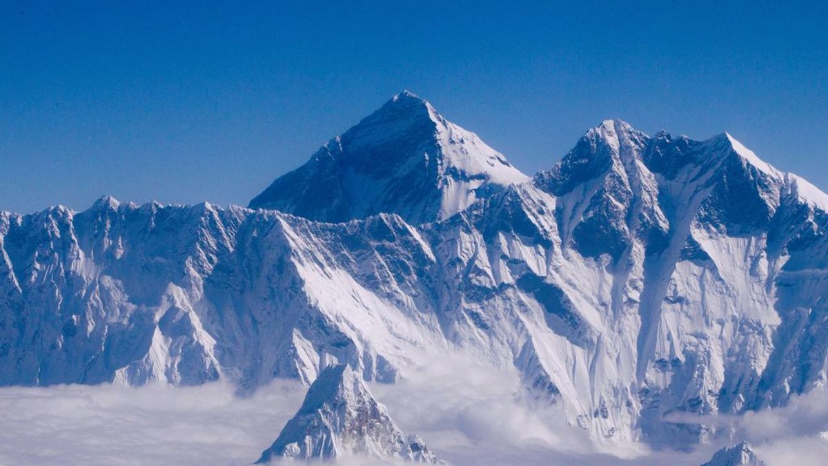 Fin a los debates sobre el monte Everest: Nepal y China fijan su altura en 8.848,86 metros