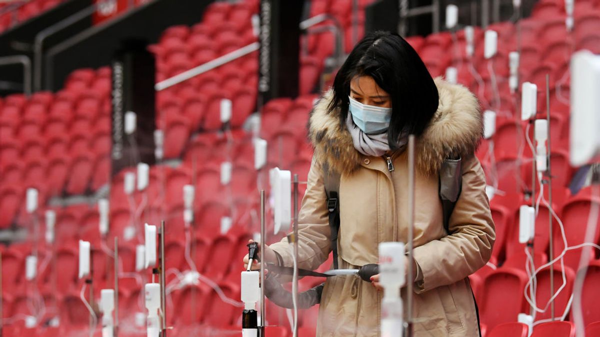 ¿Cómo afecta la transmisión por aerosoles en un estadio de fútbol? ¿Cómo afecta la transmisión por aerosoles en un estadio de fútbol?