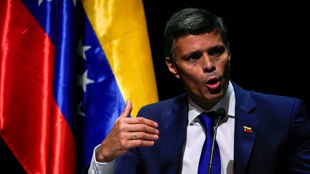El opositor venezolano Leopoldo López inicia una gira por Colombia El opositor venezolano Leopoldo López inicia una gira por Colombia