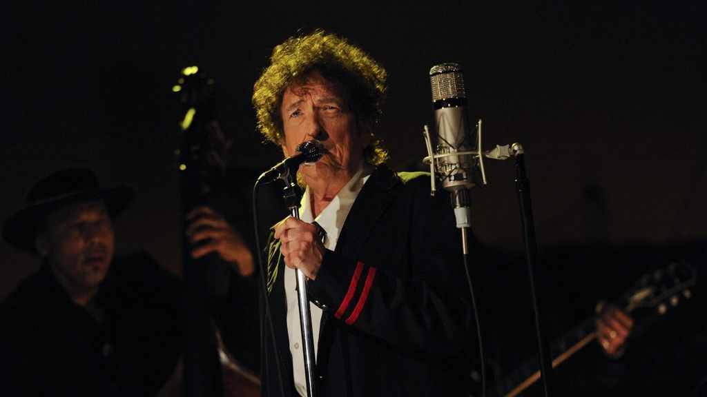 Bob Dylan vende los derechos de toda sus canciones a Universal Music por 247 millones de euros Bob Dylan vende los derechos de toda sus canciones a Universal Music por 247 millones de euros
