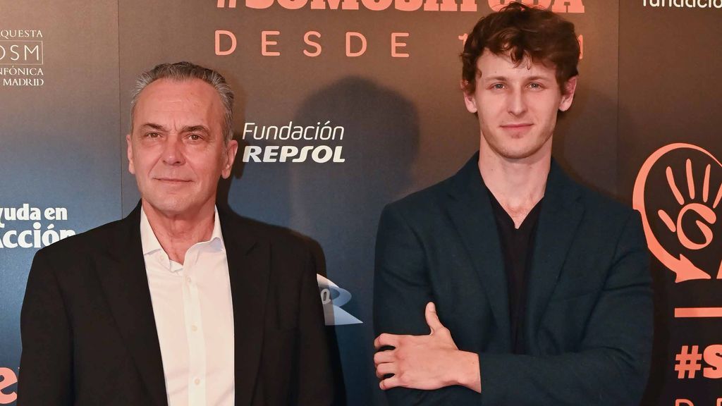 Nicolás Coronado con su padre, José Coronado