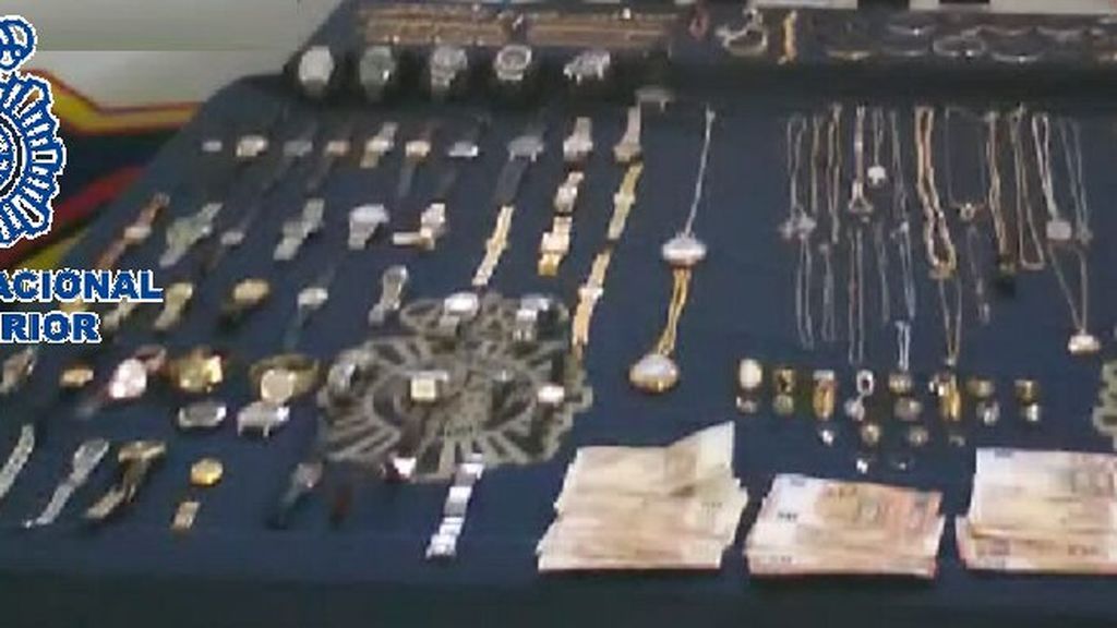 Detienen en Marbella a falsos técnicos de la luz por engañar y robar a ancianos Detienen en Marbella a falsos técnicos de la luz por engañar y robar a ancianos