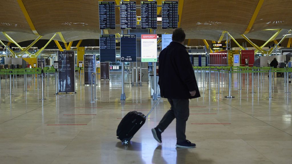 Los menores de 6 años ya pueden entrar en España sin prueba de covid Los menores de 6 años ya pueden entrar en España sin prueba de covid