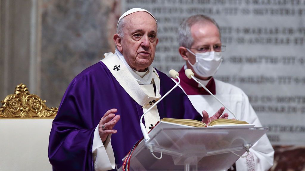 Papa Francisco en misa Papa Francisco en misa