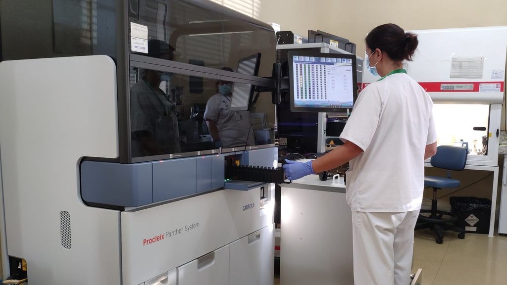 Llegan a España los TMA, una nueva prueba para detectar el virus activo de la covid parecido a la PCR Llegan a España los TMA, una nueva prueba para detectar el virus activo de la covid parecido a la PCR