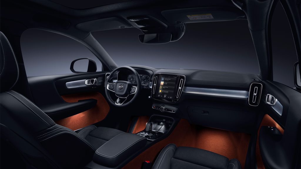 Volvo_XC40_interior
