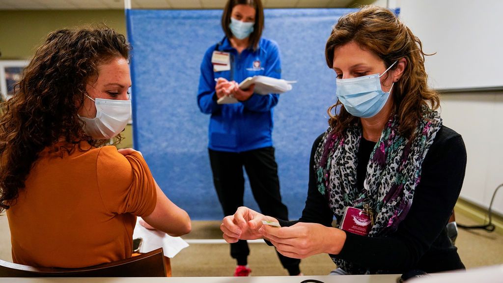 EEUU comenzará a vacunar contra el coronavirus el próximo lunes EEUU comenzará a vacunar contra el coronavirus el próximo lunes