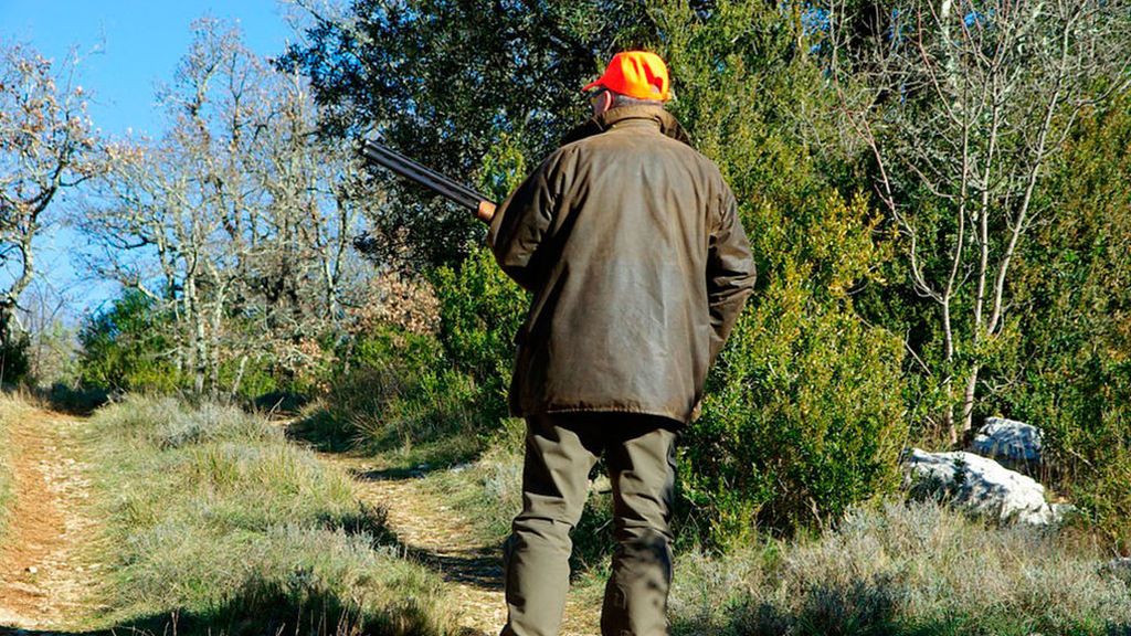 Muere un joven de 19 años en un accidente de caza en Badajoz Telecinco