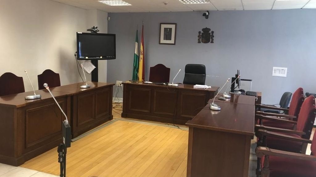 Ingresa en prisión un hombre de 70 años acusado de abusar sexualmente de sus nietas en Huelva Ingresa en prisión un hombre de 70 años acusado de abusar sexualmente de sus nietas en Huelva