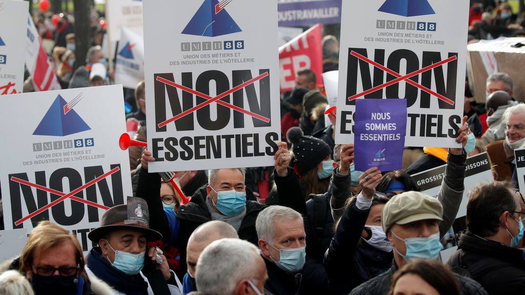 Protestas en Francia contra las restricciones para frenar el coronavirus Protestas en Francia contra las restricciones para frenar el coronavirus