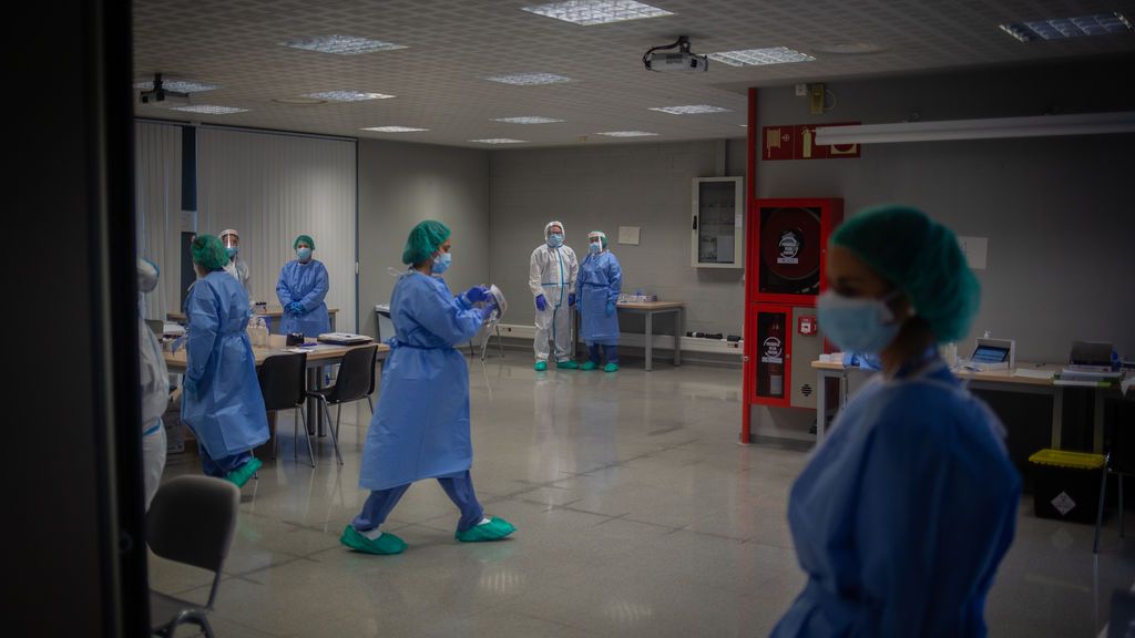 300 sanitarios y científicos piden crear una agencia independiente en España para controlar el gasto sanitario 300 sanitarios y científicos piden crear una agencia independiente en España para controlar el gasto sanitario