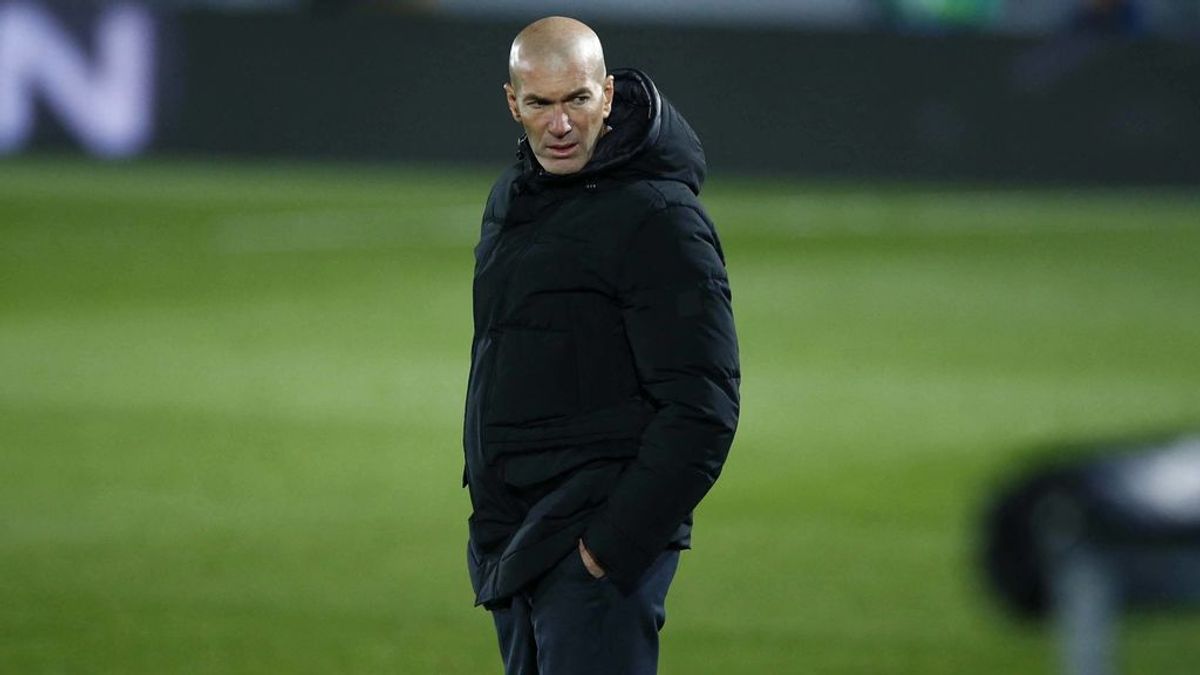 Zidane se lo deja muy claro a Isco: "No le doy la oportunidad de mostrar el jugador que es"