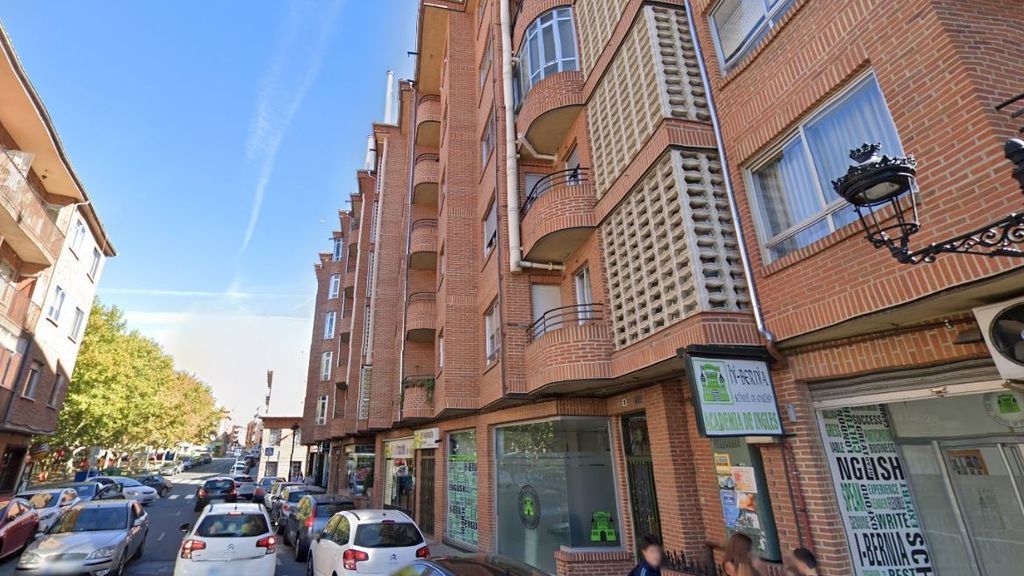 Una mujer se suicida en Ávila y la policía encuentra a su padre muerto al acudir a la vivienda Una mujer se suicida en Ávila y la policía encuentra a su padre muerto al acudir a la vivienda