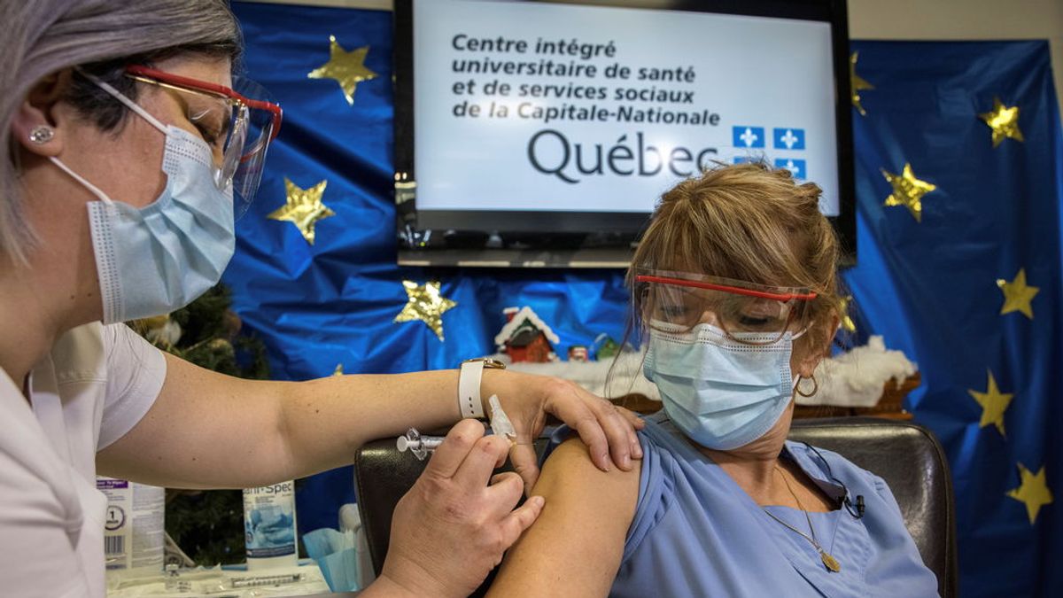 Canadá empieza a inmunizar contra covid-19 tras recibir las primeras vacunas Canadá empieza a inmunizar contra covid-19 tras recibir las primeras vacunas