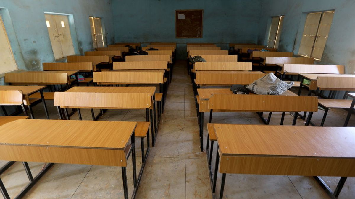 Cinco estados de Nigeria cierran sus escuelas tras el secuestro de más de 300 estudiantes Cinco estados de Nigeria cierran sus escuelas tras el secuestro de más de 300 estudiantes