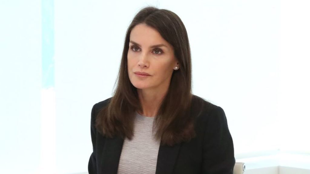 La reina Letizia posando para una entrevista