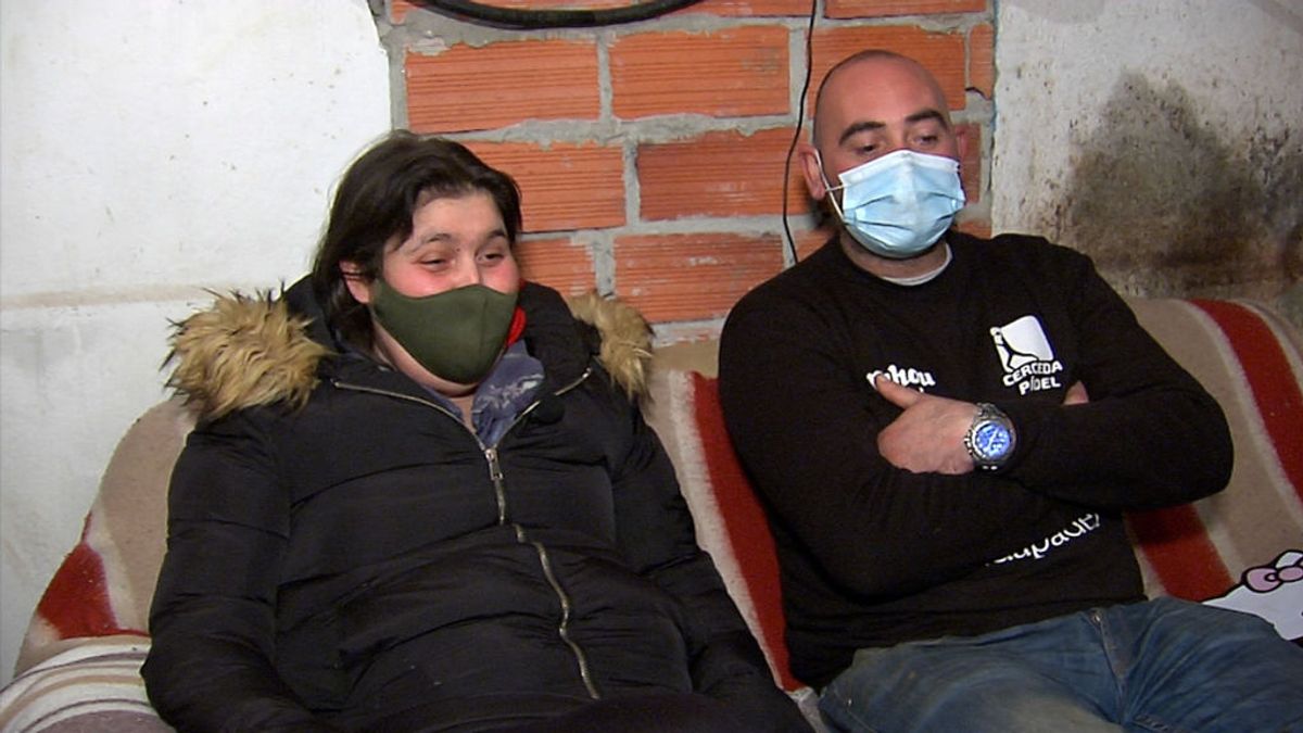 La desesperación de una familia gallega: "Solicitamos el ingreso mínimo vital en junio y todavía no sabemos nada" La desesperación de una familia gallega: "Solicitamos el ingreso mínimo vital en junio y todavía no sabemos nada"