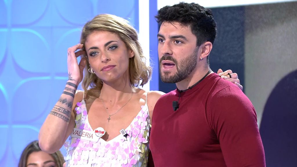 Valeria está molesta con la actitud de Josué y Zoe