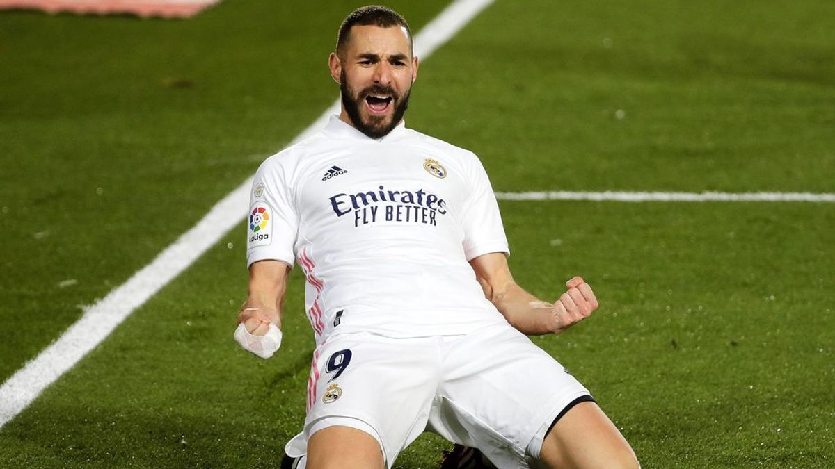 El vestuario del Real Madrid se vuelve a rendir a Benzema: "Es el mejor" El vestuario del Real Madrid se vuelve a rendir a Benzema: "Es el mejor"