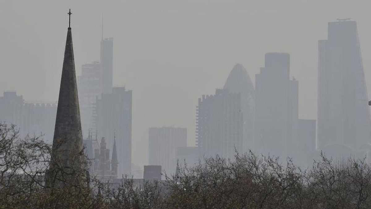Un tribunal británico dictamina el primer fallecimiento por contaminación del aire