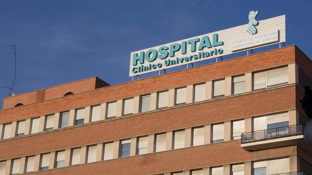 Practican una cesárea de urgencia a la mujer salvada por su hijo de 4 años por WhatsApp Practican una cesárea de urgencia a la mujer salvada por su hijo de 4 años por WhatsApp