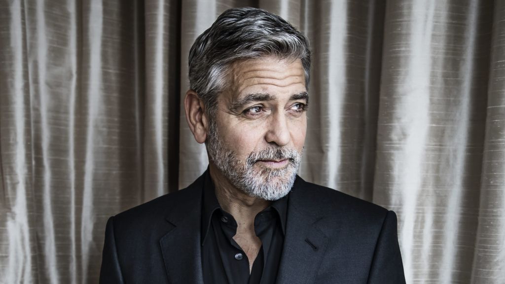 George Clooney: el galán que tuvo la cara paralizada de adolescente y ahora cuida de sus gemelos mientras su mujer salva el mundo