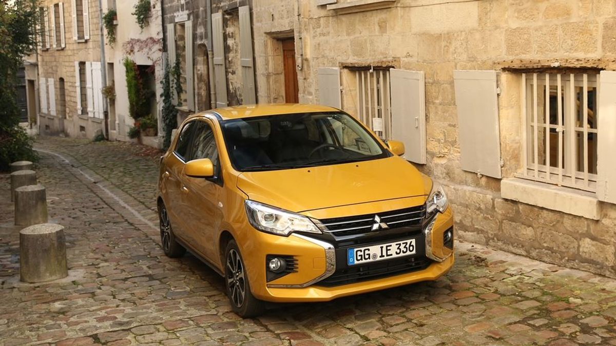 Mitsubishi Space Star, desde 9.500 € financiando, uno de los coches más baratos del mercado Mitsubishi Space Star, desde 9.500 € financiando, uno de los coches más baratos del mercado
