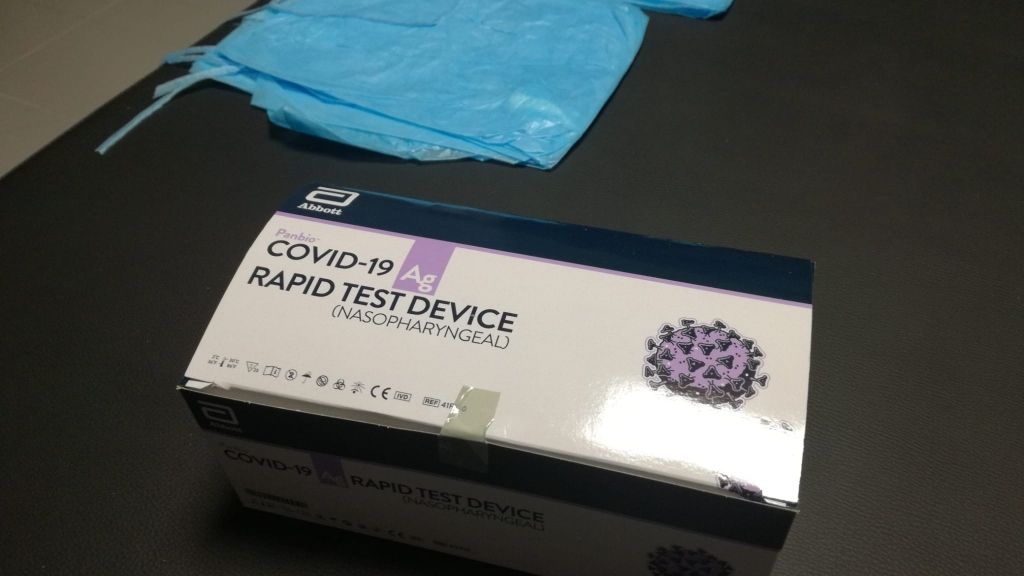 Los test rápidos y pruebas PCR se empezarán a encontrar en máquinas expendedoras, al alcance de todo