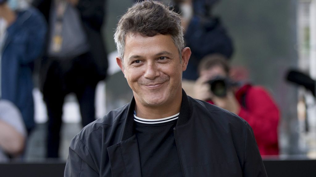 Alejandro Sanz hace balance de su vida en su 52 cumpleaños: “Nunca seré más joven que hoy, pero sí más feliz”