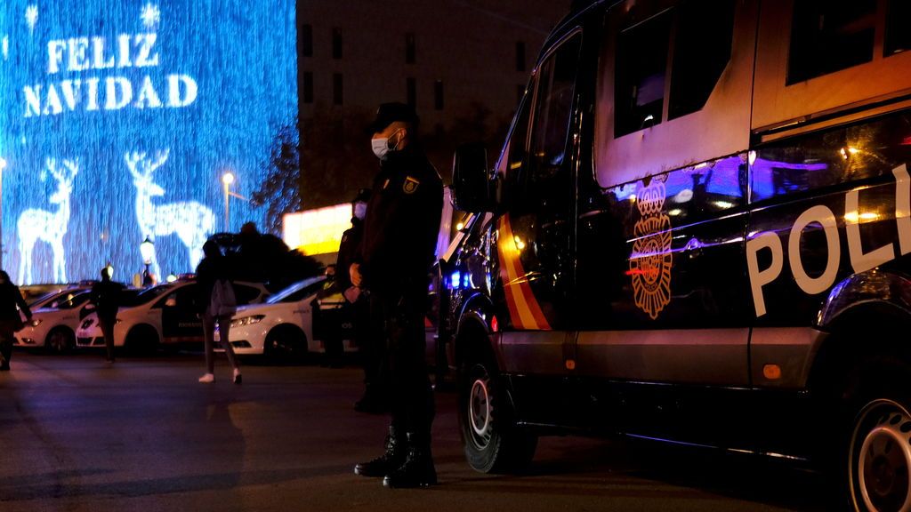 Cierre total, grupos reducidos o bares en la picota: las diferentes estrategias de Valencia, Madrid y Cataluña frente a la covid Cierre total, grupos reducidos o bares en la picota: las diferentes estrategias de Valencia, Madrid y Cataluña frente a la covid