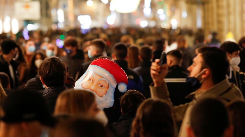 Los países europeos aumentan las restricciones para las reuniones navideñas