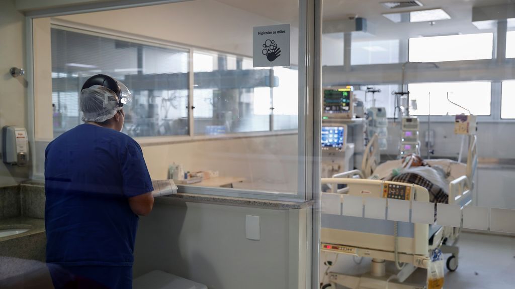 Sanitaria en el hospital Emilio Ribas en Sao Paulo