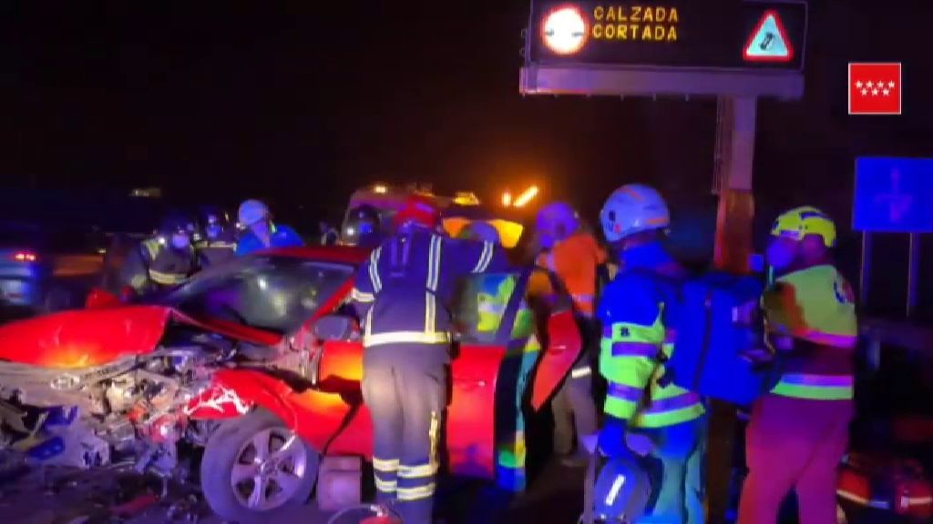 Chocan ocho vehículos en la A-5 de Madrid y 10 personas resultan heridas en la colisión