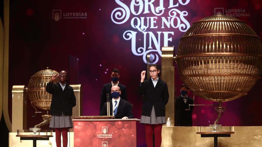 El último quinto premio deja 7,2 millones en el distrito madrileño de Usera, muy golpeado por el Covid El último quinto premio deja 7,2 millones en el distrito madrileño de Usera, muy golpeado por el Covid