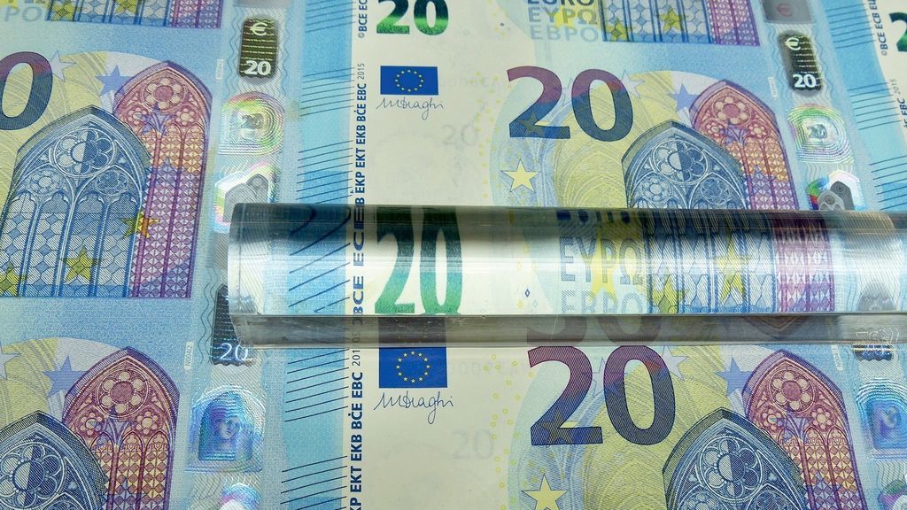 Un menor, detenido por vender billetes falsos por Internet Un menor, detenido por vender billetes falsos por Internet