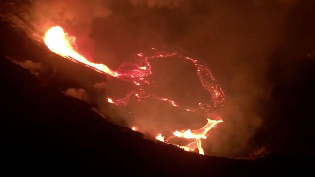 La noche se tiñe de rojo Hawái: la espectacular erupción del volcán Kilauea
