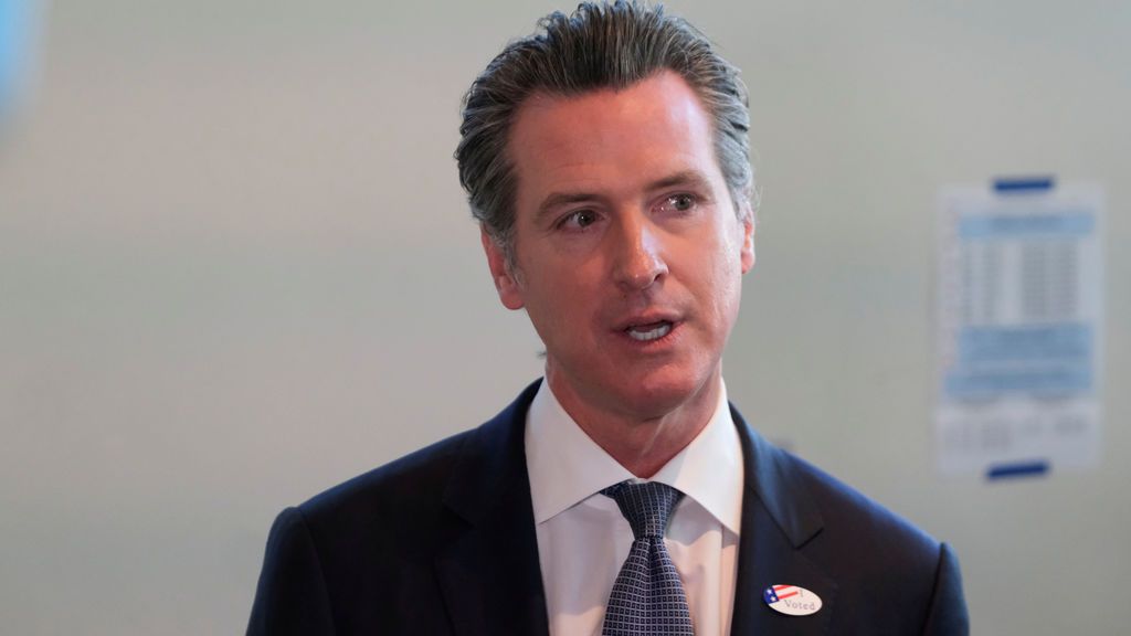 California , el estado más poblado de EEUU, se queda sin camas UCI California , el estado más poblado de EEUU, se queda sin camas UCI