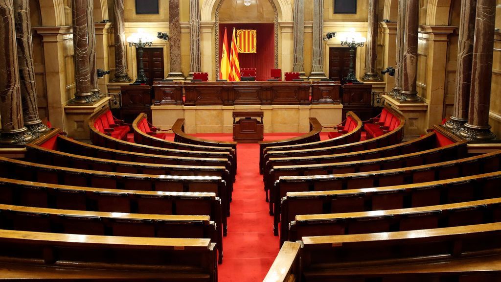 Cataluña publica el decreto de disolución del Parlament y la convocatoria de elecciones el próximo 14 de febrero