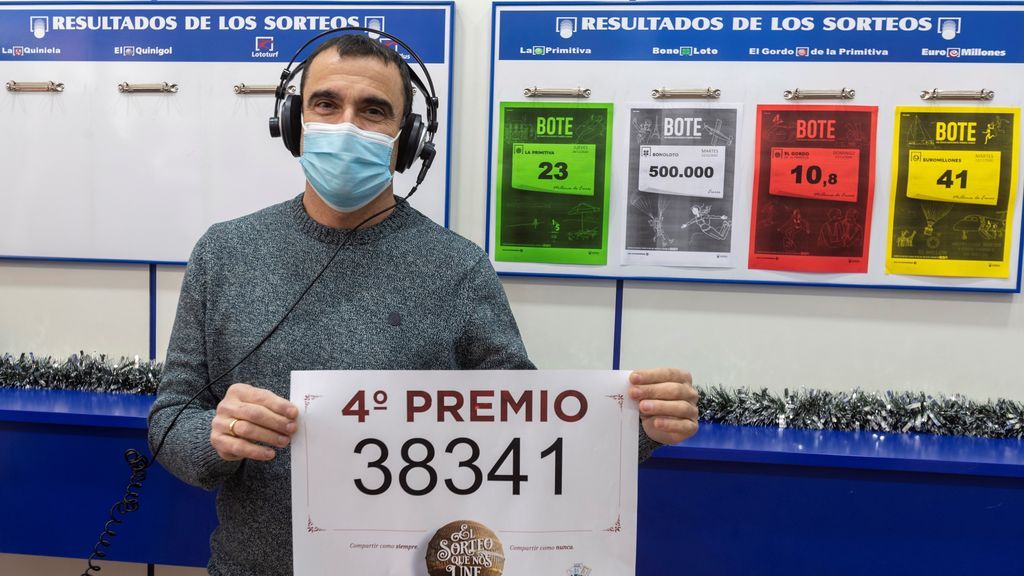 Victor Pérez, propietario de la administración ha vendido una serie completa del cuarto premio