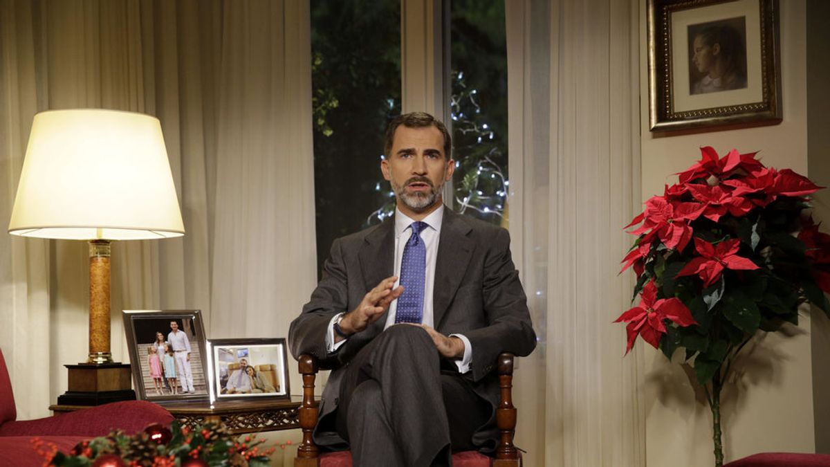 "El rey debe mencionar a su padre", los expertos esperan un discurso de Navidad "institucional" y "muy matizado" "El rey debe mencionar a su padre", los expertos esperan un discurso de Navidad "institucional" y "muy matizado"