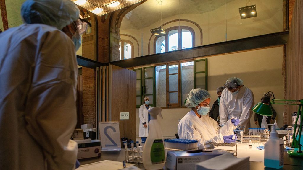 La incidencia acumulada a 14 días de España encadena nueve jornadas de crecimiento La incidencia acumulada a 14 días de España encadena nueve jornadas de crecimiento