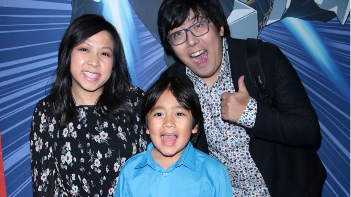 El niño Ryan Kaji, de 9 años, es el más rico de Youtube: gana 24 millones de euros al año El niño Ryan Kaji, de 9 años, es el más rico de Youtube: gana 24 millones de euros al año