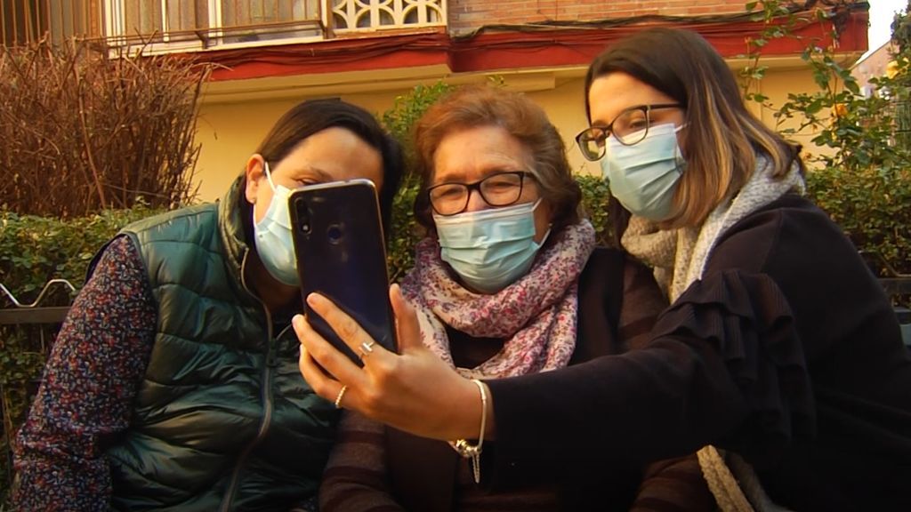 La familia de Valentín García, camionero granadino atrapado en Rein Unido