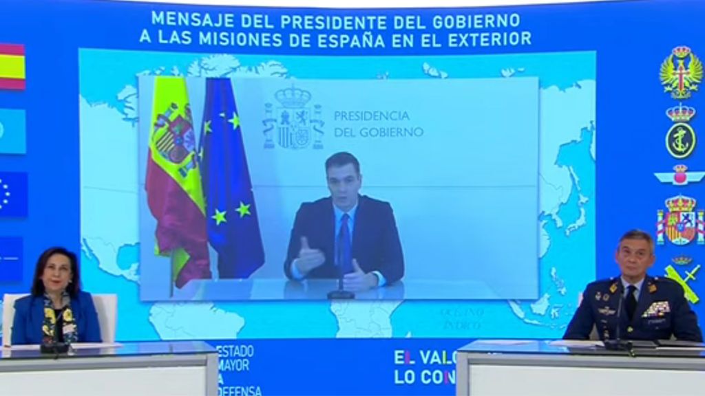 Sánchez agradece su apoyo a las tropas por su apoyo en "estos tiempos difíciles"
